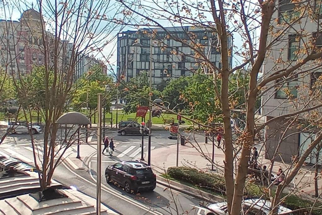 Apartamento Guggenheim Centrico Y Confortable Bilbao Exterior foto